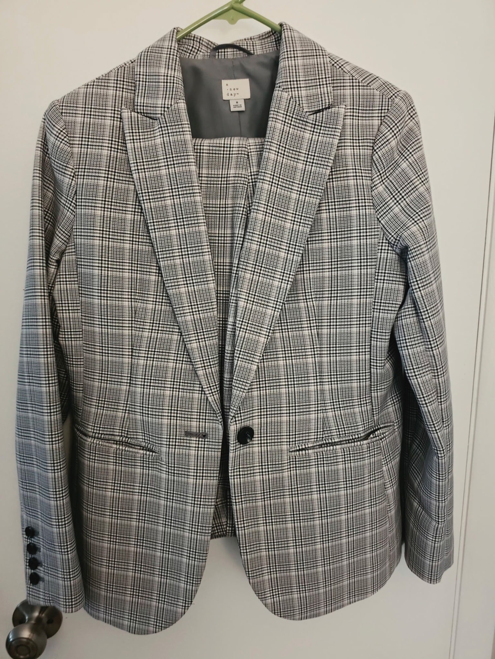 a new day Grey Pink Black and White Glen Plaid Women's Blazer